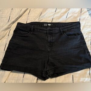 Women’s old navy shorts